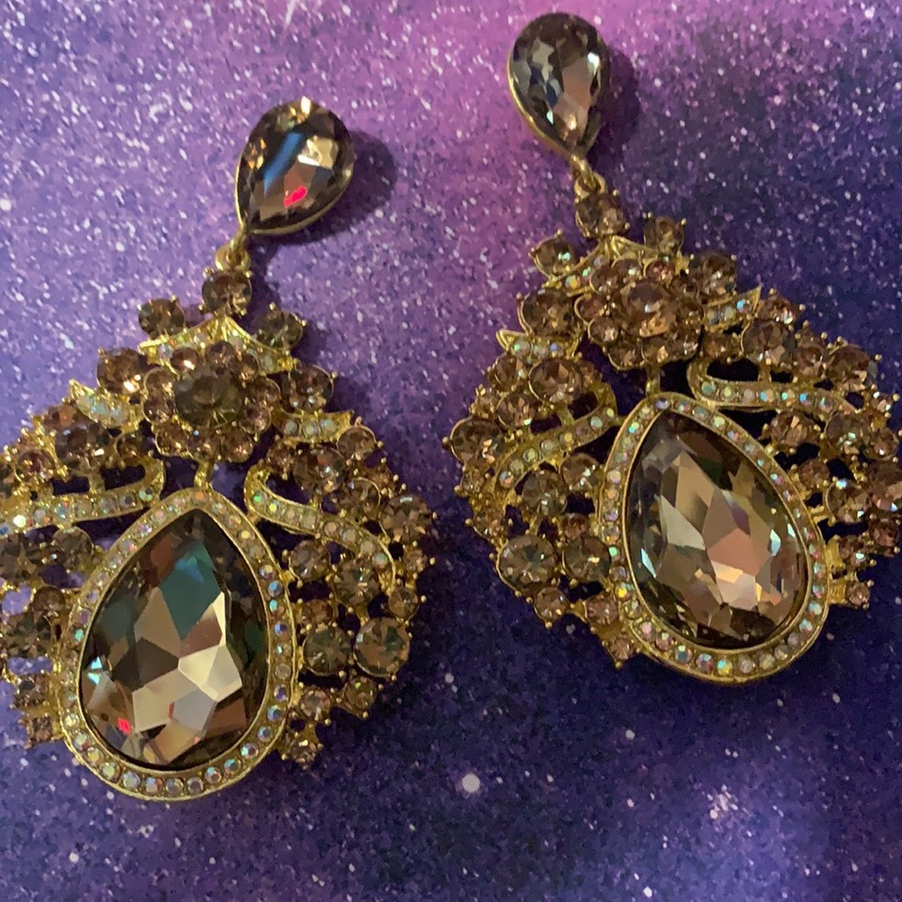 Gold Swarovski Crystal Pageant earrings pierced